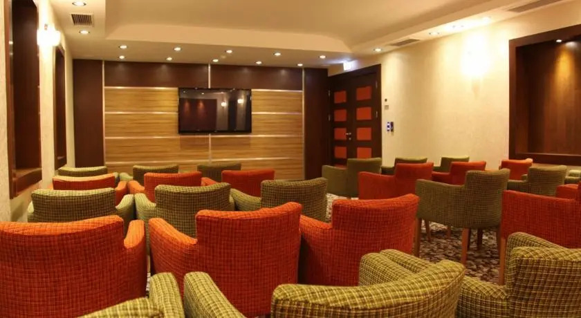 Airport Global Hotel