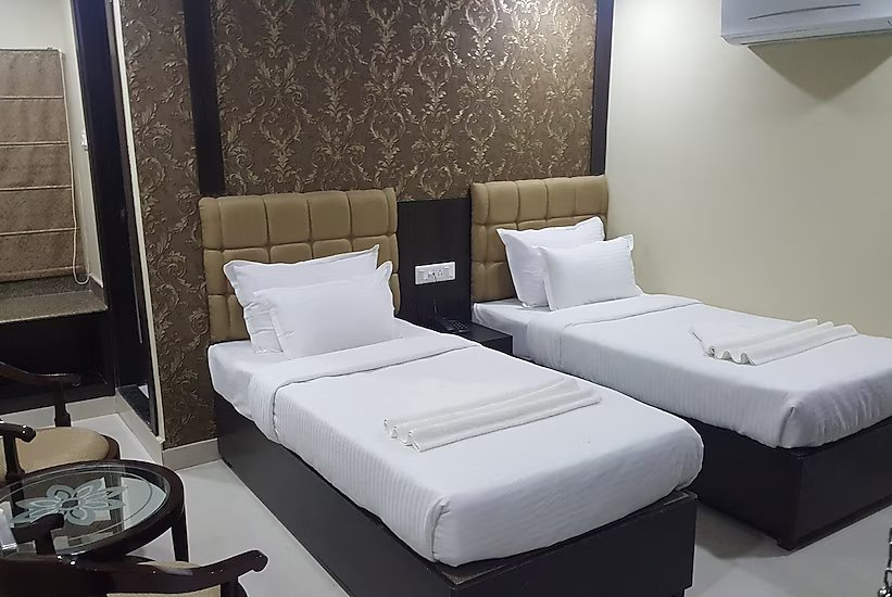 Hotel SLE Residency