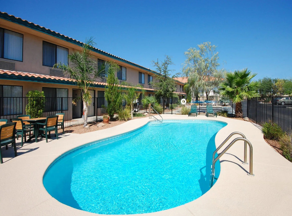 Catalina Inn