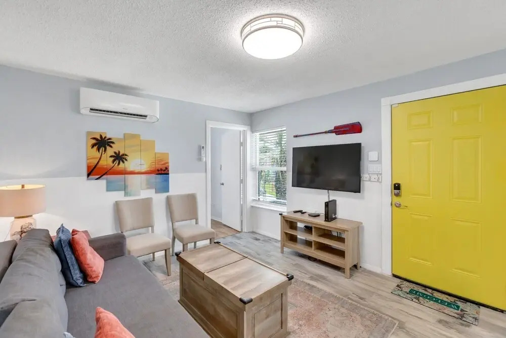 Endless Summer In Sunny Beach 3 Bedroom Home by Redawning