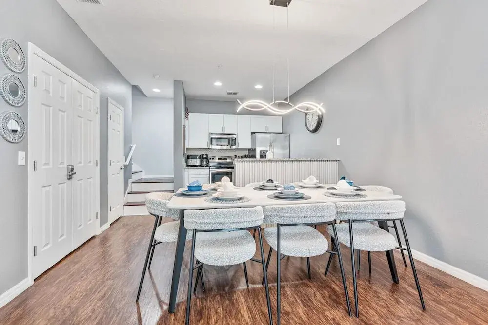 Amazing 3 Bdr House Near Disney - Lv22106