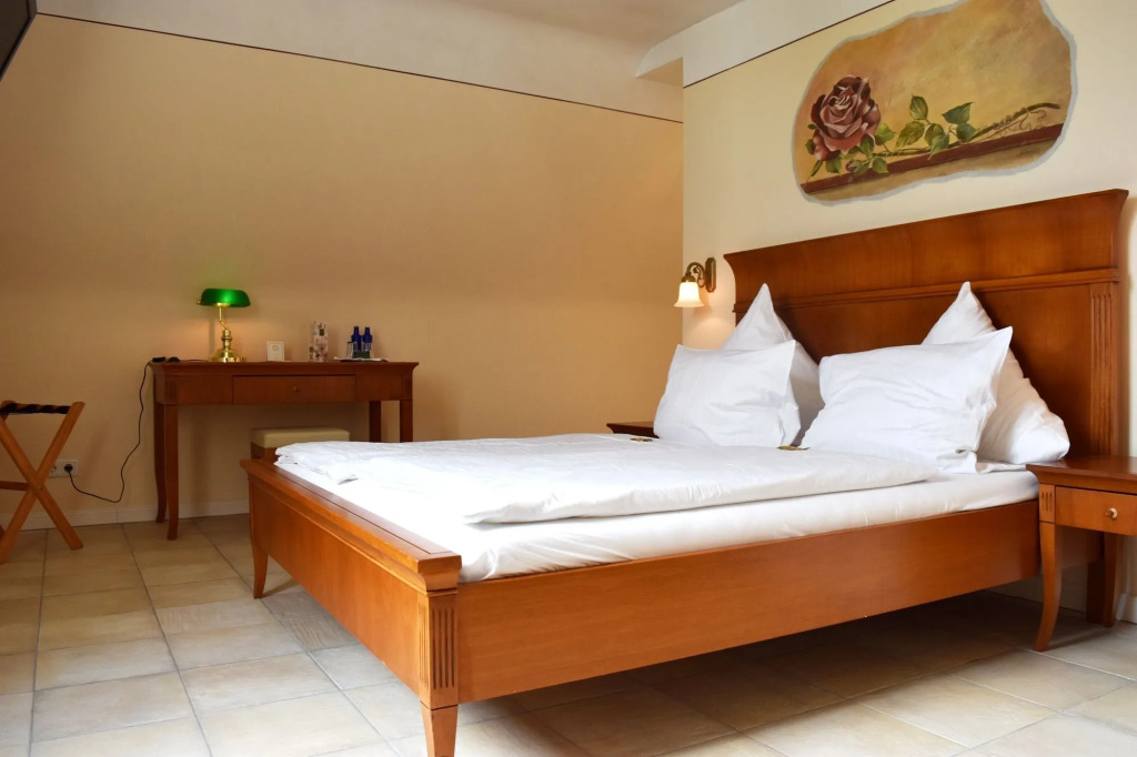 XII Apostel Albergo