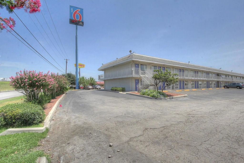 Motel 6-San Antonio, TX - Fort Sam Houston