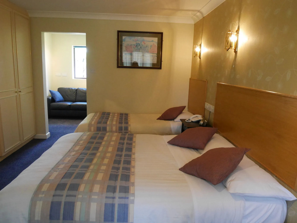 Marsham Arms Inn