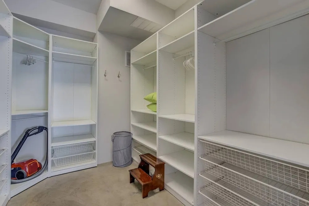 4BR Modern Marvel Downtown Custom Private Balcony
