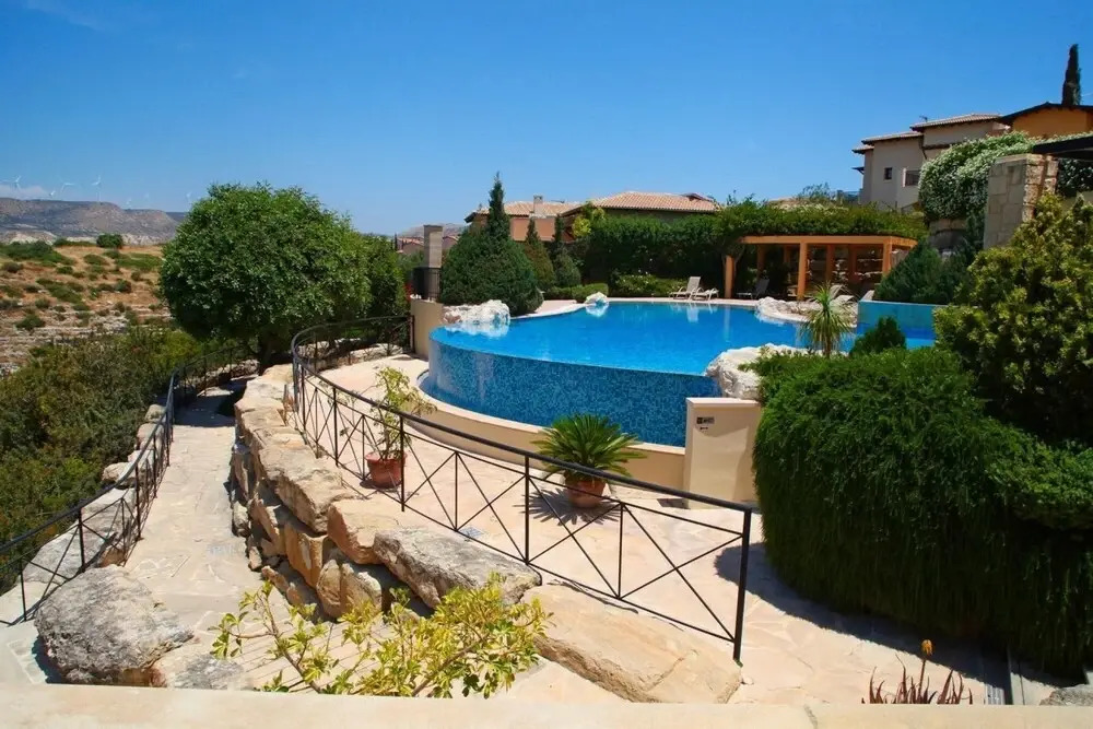 Aphrodite Hills Holiday Residences Junior Villas 3 Bedroom Junior Villa With Communal Pool - Fz02