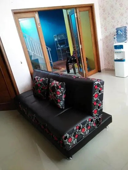 Rumah Mba Ayu 2, complete amenities and karaoke
