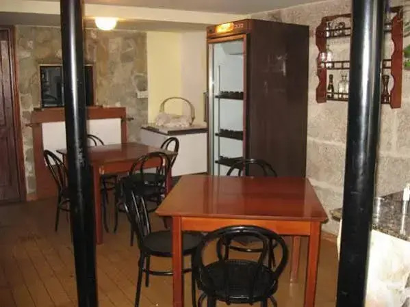 Hostal Casais