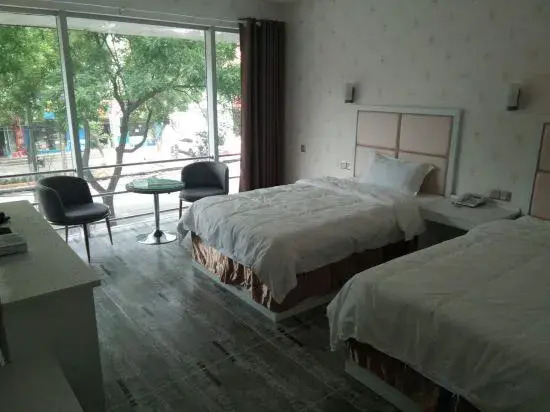 Pingshan Jinhong Hotel