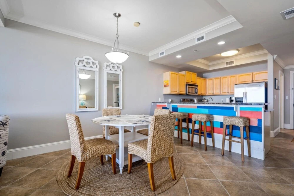 520 Holiday Isle 520 by ACP