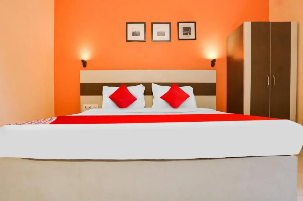 OYO Flagship 80701 Gour Stay Inn
