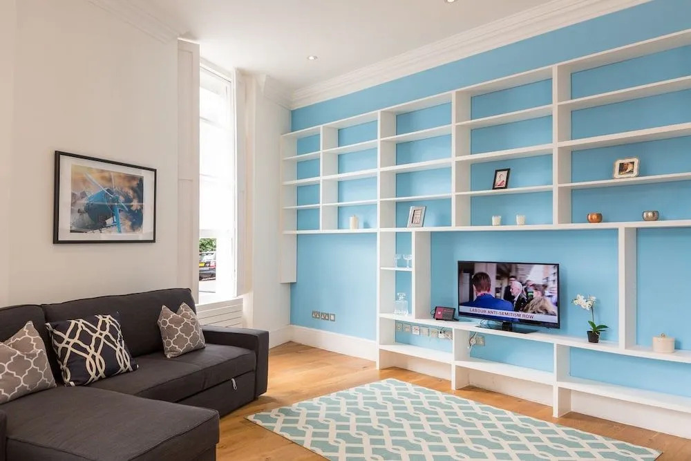 Urban Chic - Bayswater