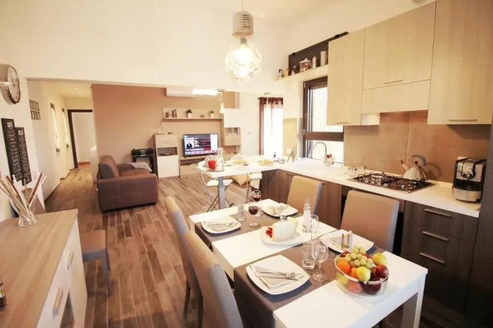 Large 3BR Eur Apartment