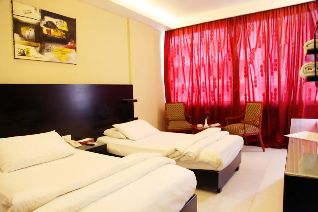 Le Marly Hotel