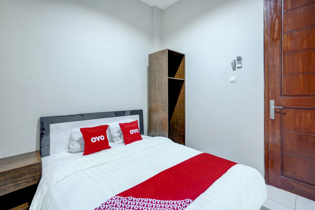 RedDoorz Syariah near Bypass Krian