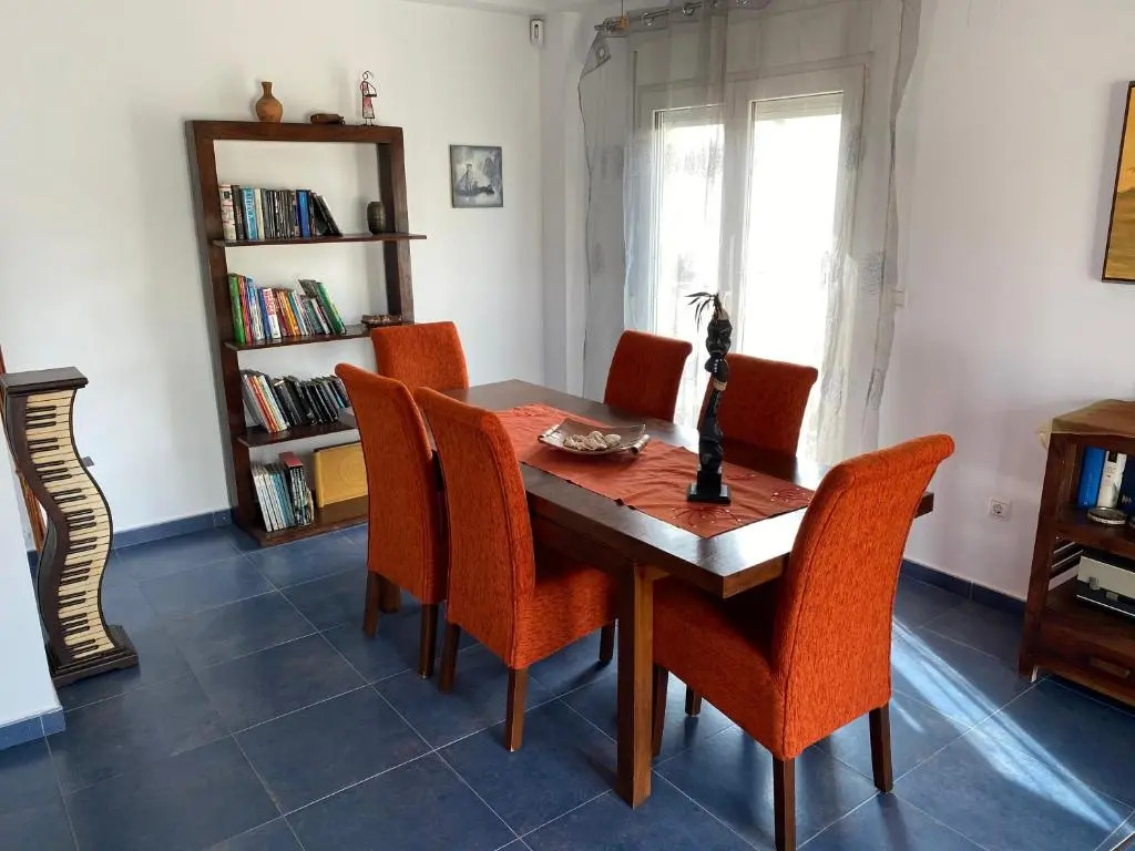 Homely Apartments Villa Castelar