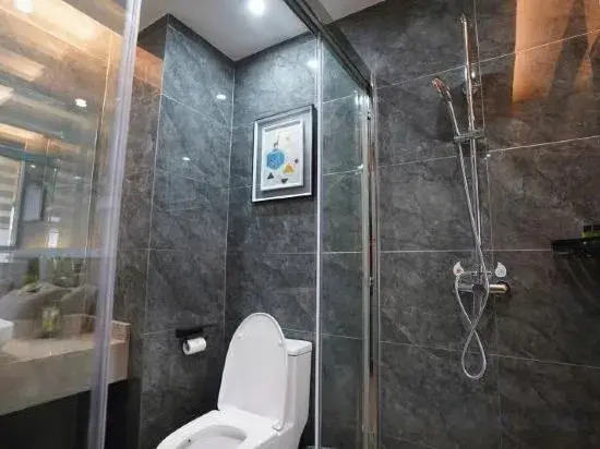 Bali Hotel Maoming