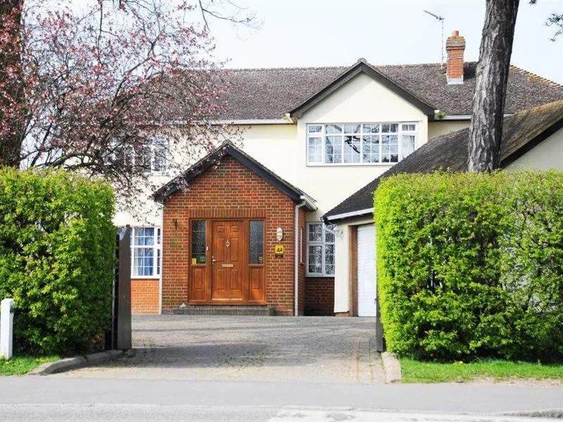 Dunmow Guesthouse