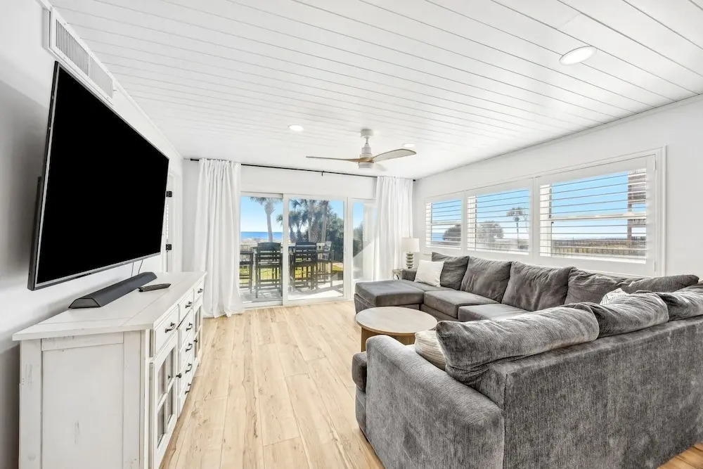 Oceanfront 2BR w/ Stunning Views Amelia by the Sea