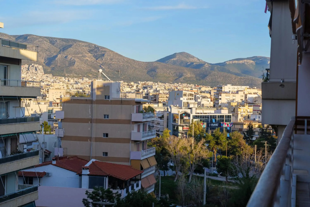 Faliro lux apartment by the sea vipgreece