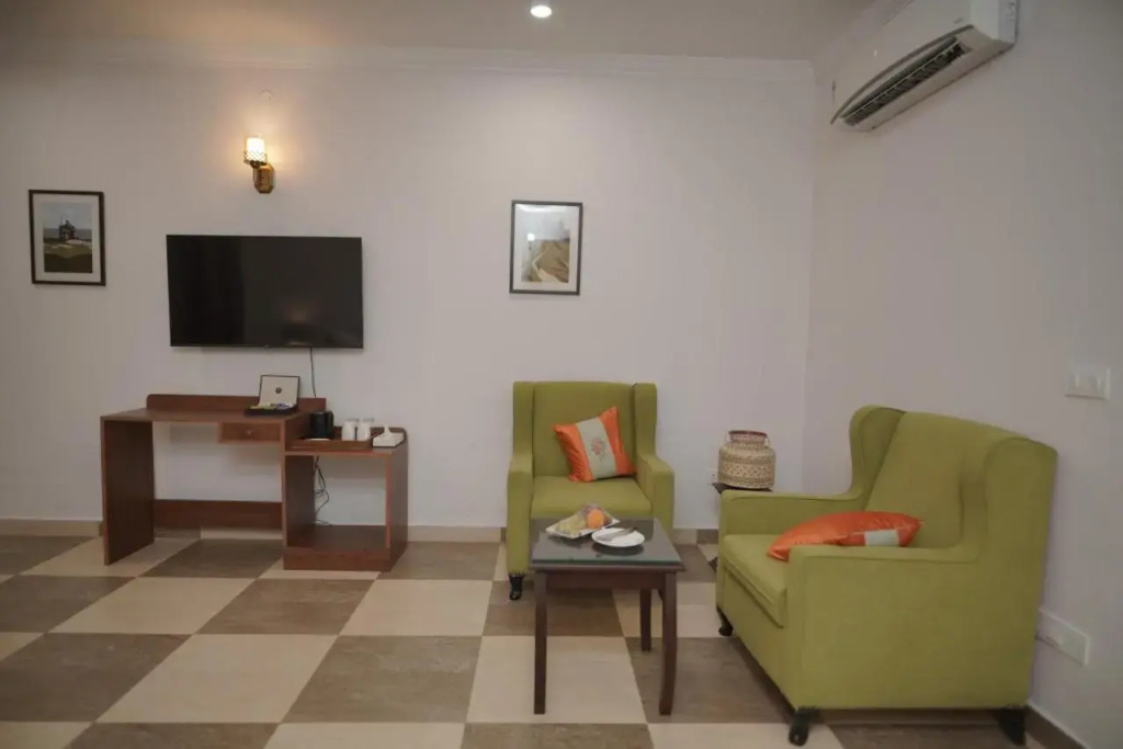 1 BR Guest house in Village Khajret,, Kasauli, by GuestHouser (36A3)