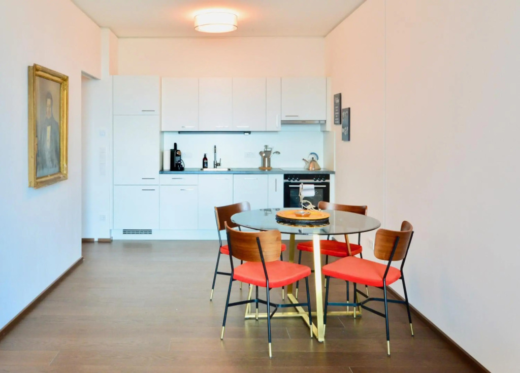Brand-New, Close to Centre, Rooftop-Summer-Pool