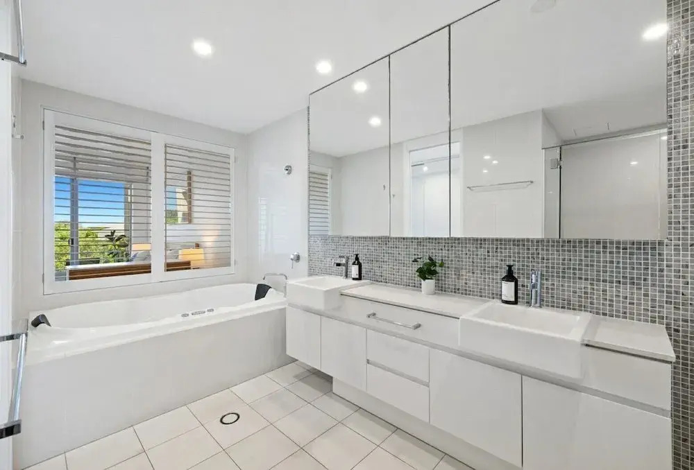 Parkside Palm Escape – 2BR Bali Resort in Kingscliff (1216)