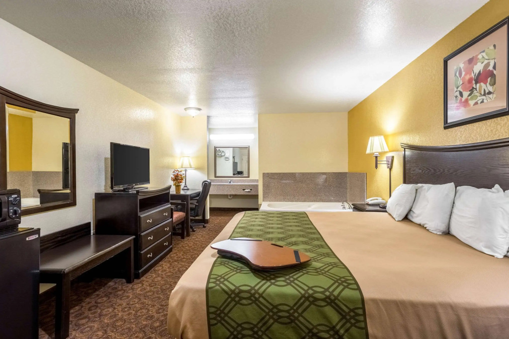 The Magnolia Hotel Searcy