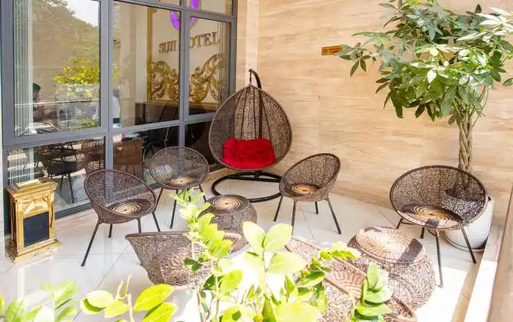 Suji Hotel