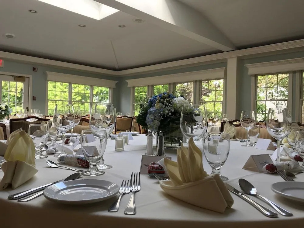 Chatham Wayside Inn