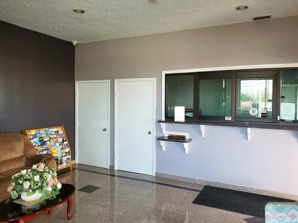 Executive Inn