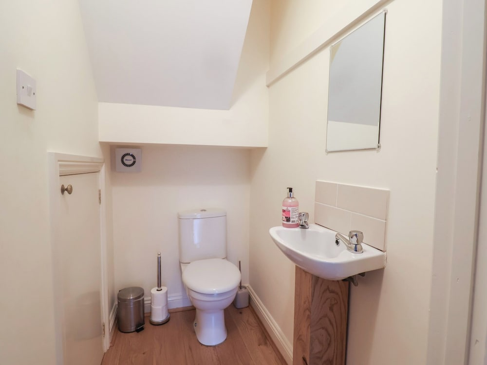 Greystones Flat