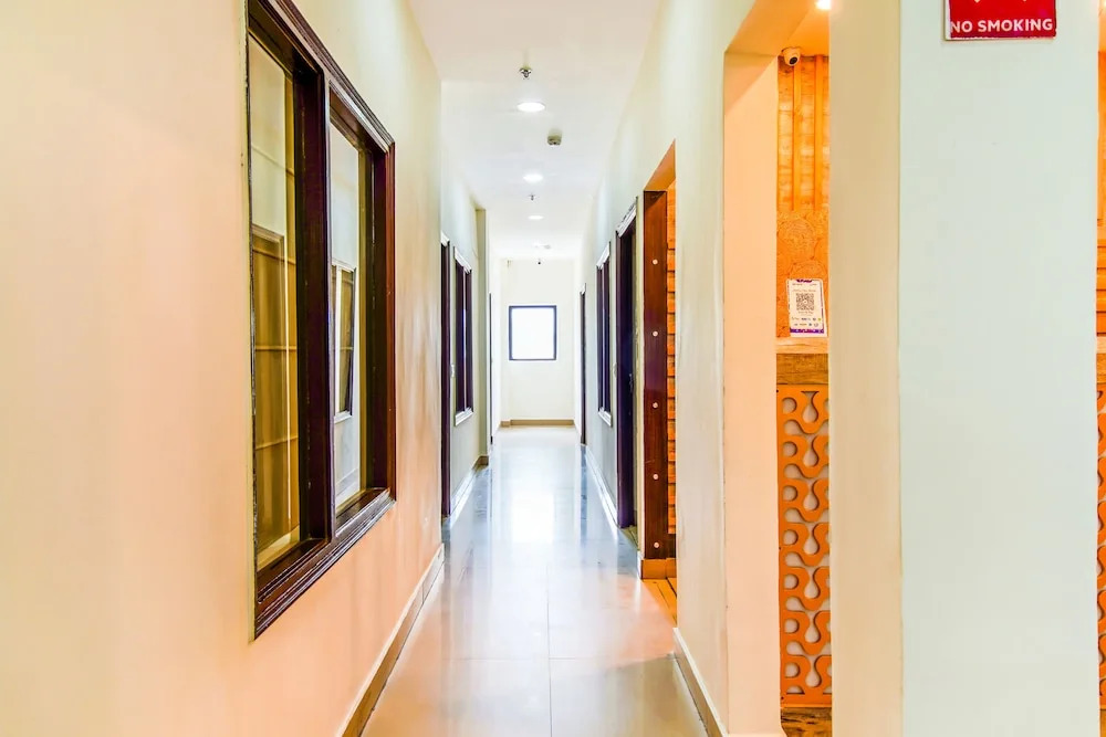 FabHotel Benz