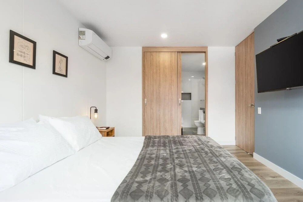 Go Living Suites - 603