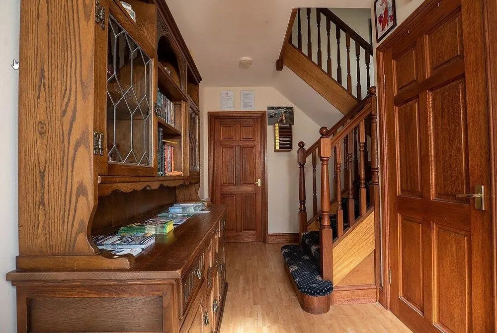Hill House Bed and breakfast