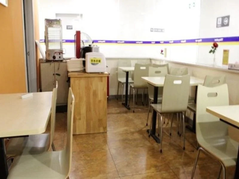 7 Days Inn Zhengzhou Railway Station Central Square Branch