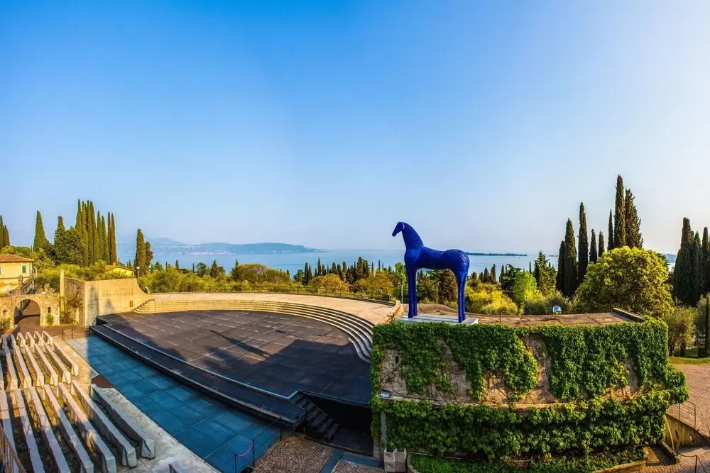 Apartment Sole With Fantastic Lake View