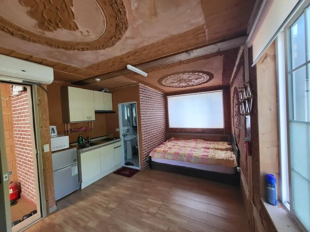 Haeoreum Pension