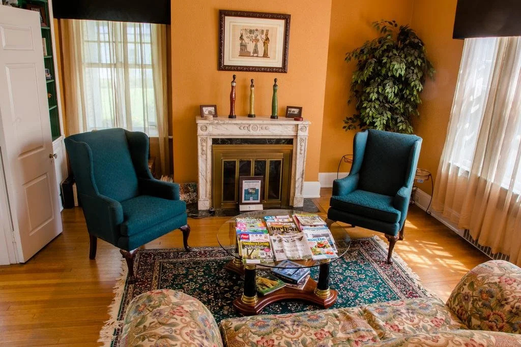 Morehead Manor B&B