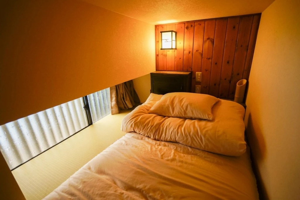 Hostel Knot