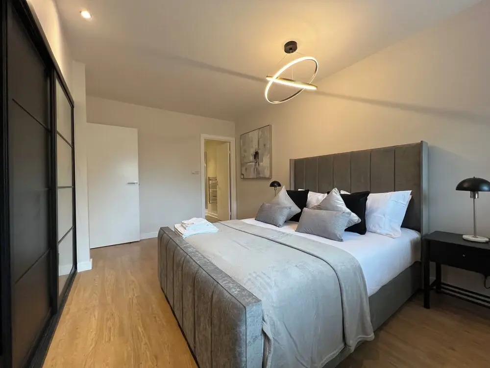 Hydro Apartments