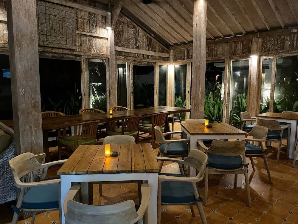 WIDE SANDS Beach Retreat