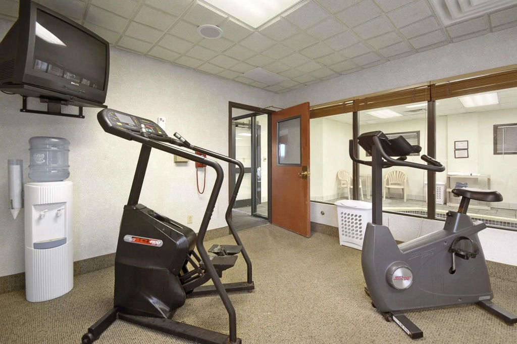 Holiday Inn Allentown I-78 & Rt. 222