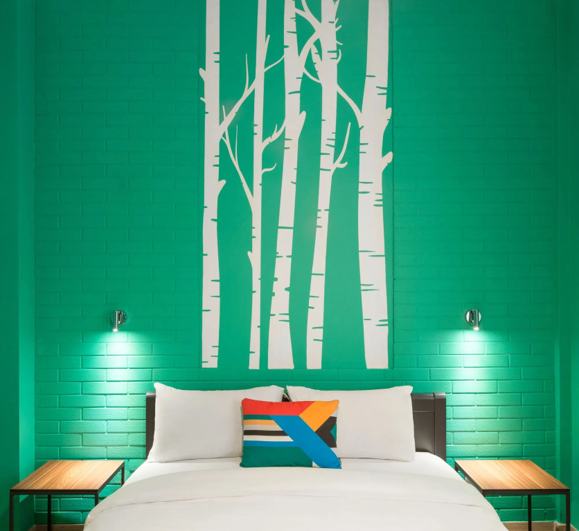 Colors Budget Luxury