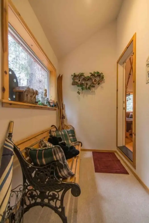 Hansing s Lair 4 Bedroom Holiday Home By Tahoe Truckee