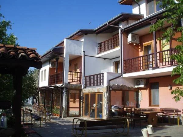 Family Hotel Saint George