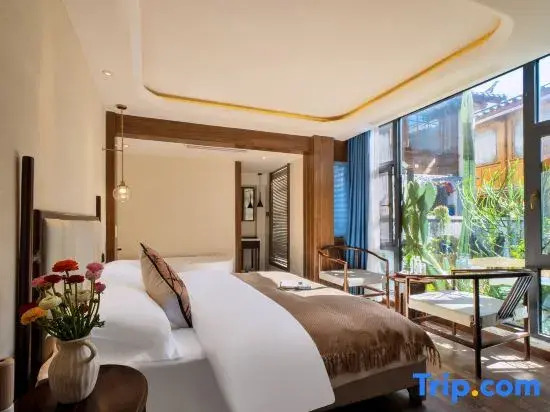 Xi He Jin Homestay (The Old Town of Lijiang Sifang Street)