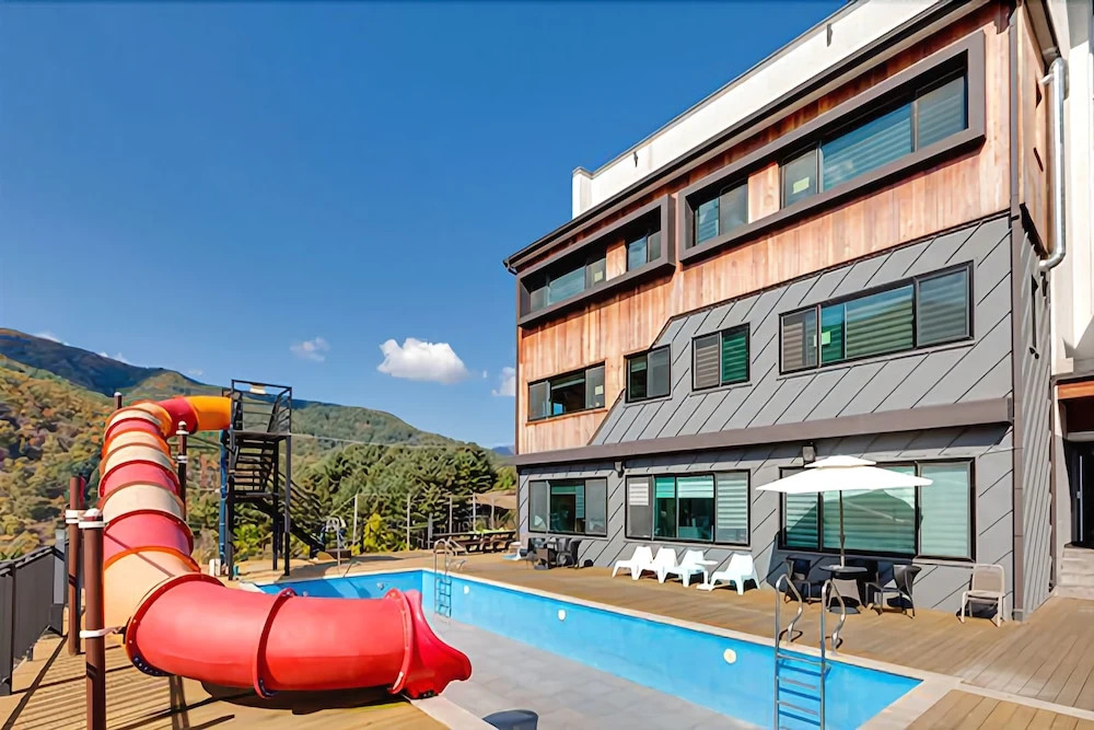 Gapyeong Elsa Spa Pension