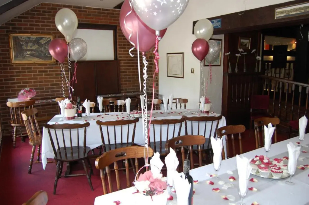 Hogs Head Hotel