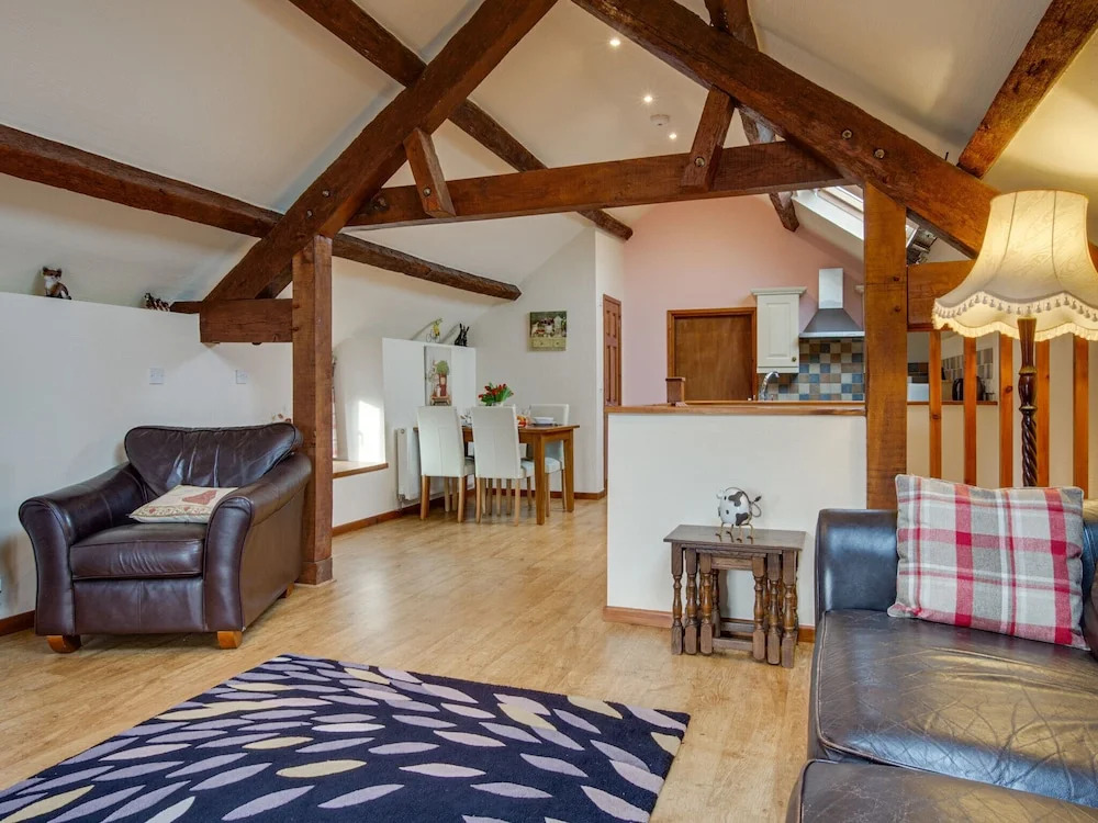 Scenic Holiday Home in Abergele With Terrace, Garden, Pond
